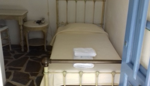 Economy Single Room