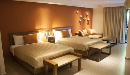 Standard Room, 2 Double Beds