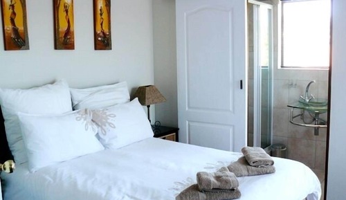 ROOM 7 Luxury