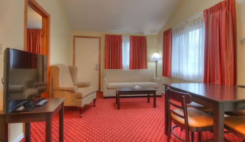 Signature Cabin, 2 Bedrooms, Kitchenette