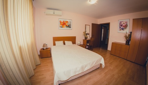 Apartment, 2 Bedrooms (Free WiFi & Parking)