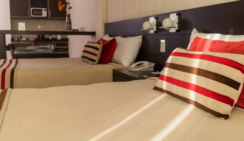 Deluxe Suite, 2 Queen Beds