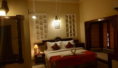 Royal Room