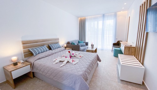 Junior Suite, 1 Queen Bed