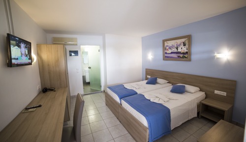 Economy Room