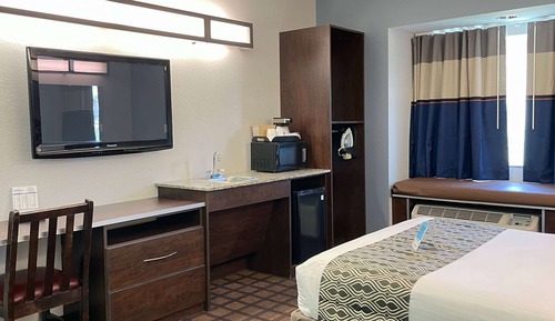 Room, 1 Queen Bed, Accessible, Non Smoking