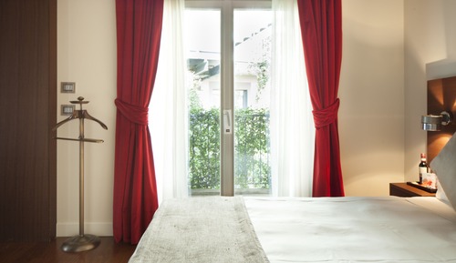 Suite, 1 King Bed, Terrace