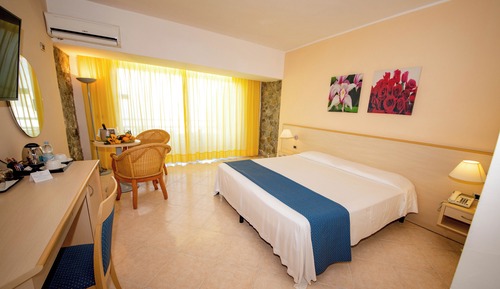 Standard Room, Garden View