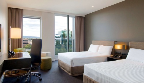 Deluxe Double Room, 2 Double Beds, Balcony, Park View (Premium)