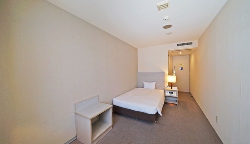 Standard Single Room, Smoking