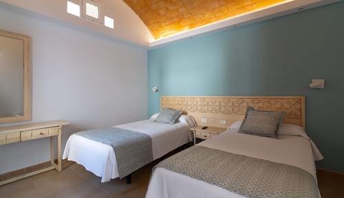 Bungalow, 1 Bedroom (2 adults and 1 child)
