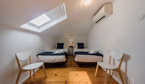 Twin Room, Shared Bathroom