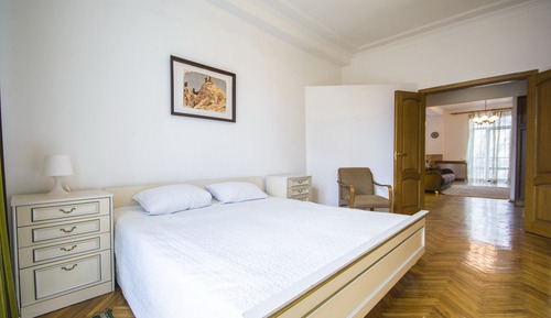 Basic Apartment