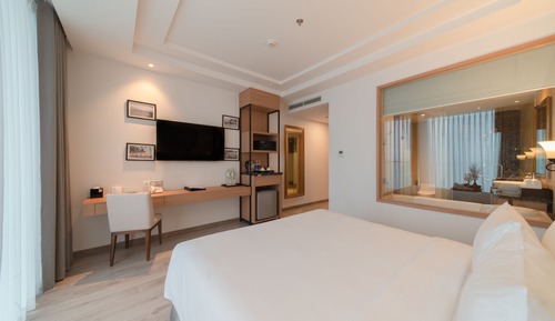 Premier Deluxe Ocean View, Balcony