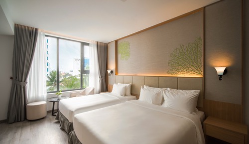 Superior Triple Room, City View