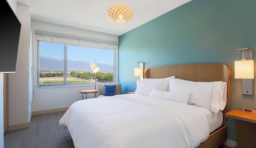 Suite, 1 Bedroom (Mobility Accessible, Tub)