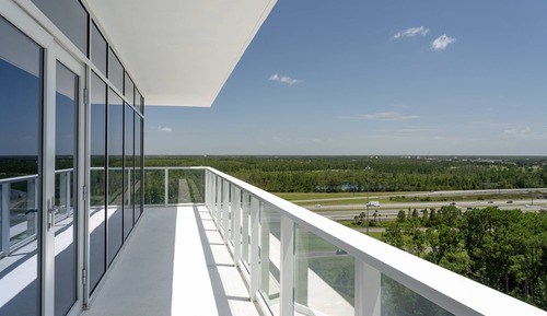 Suite, 2 Bedrooms, Balcony (Mobility Accessible, Roll-In Shower)