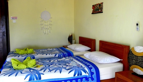Standard Double or Twin Room, Pool View