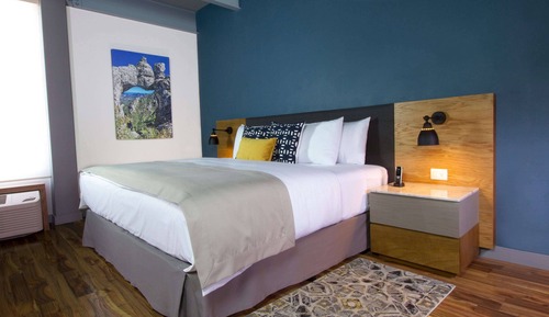 Suite, 1 King Bed, Non Smoking (Master Suite)