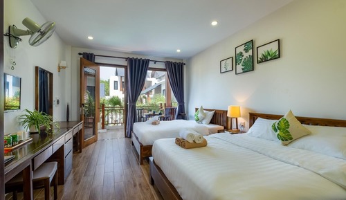Superior Twin Room
