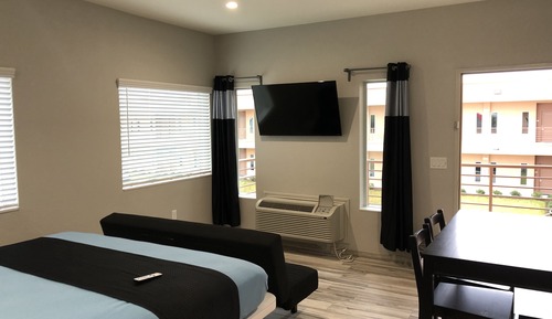 Signature Room, 1 King Bed with Sofa bed, Non Smoking