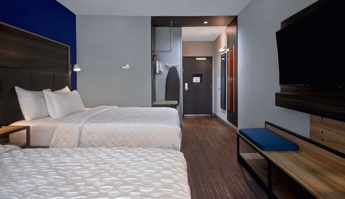 Room, 2 Queen Beds