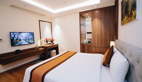 Superior King Room
