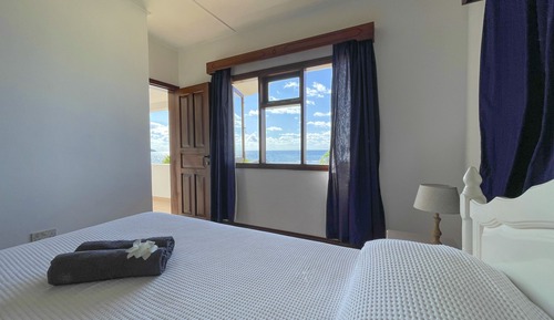 Villa, Ocean View