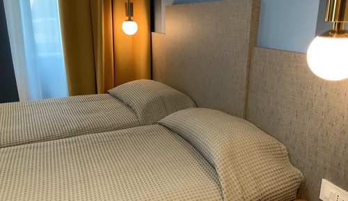 Apartment, 2 Bedrooms, Mountain View (South)