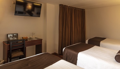 Economy Triple Room