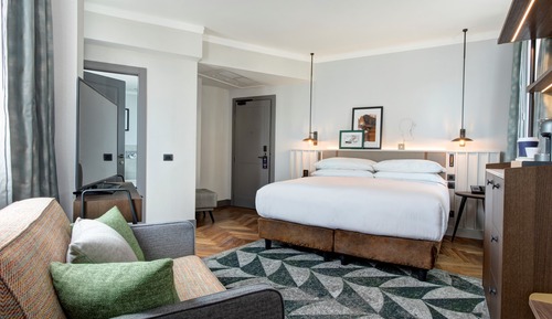 Junior Suite, 1 King Bed, Terrace