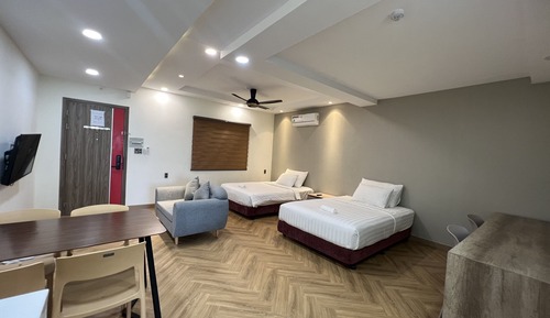 City Apartment, Multiple Beds, Balcony, Sea Facing