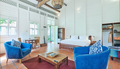 Double Bedroom Suite with Private Garden - Estate House 5