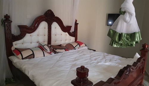 Premium Suite