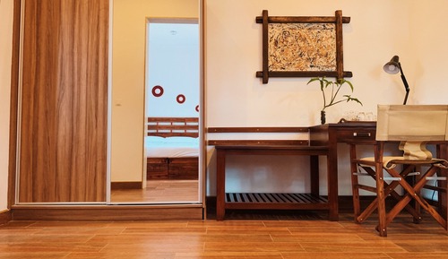 Deluxe Double Room, Bathtub