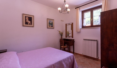 Studio (Paola)