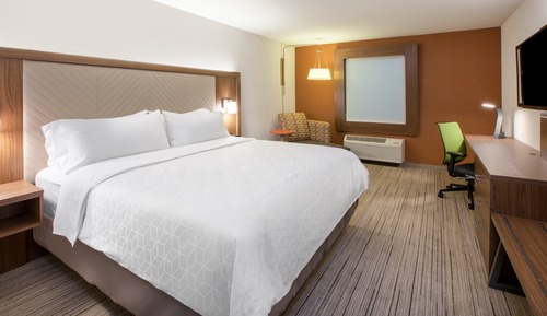 Suite, 1 Queen Bed