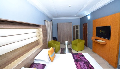 Royal Room
