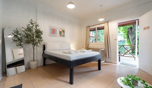Standard Room (A/C)