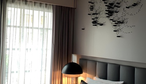 Executive Room, City View