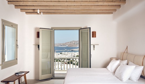 Hilltop Sea View Suite