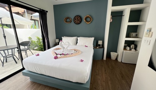 Standard Double Room, 1 Queen Bed, Terrace, Garden View