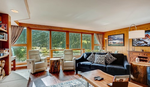 Condo, 3 Bedrooms