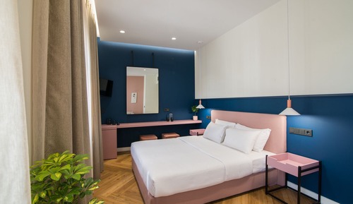 City Studio Suite (Loxandra)