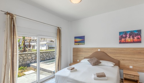 Grand Suite, 3 Bedrooms, Private Pool, Pool View