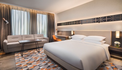 Room, 1 King Bed, Garden View