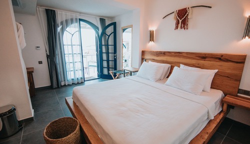 Deluxe Double Room (Kropi)