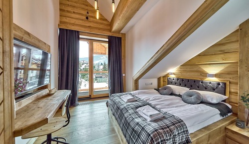 Deluxe Apartment (505 without SPA, no Pool access)