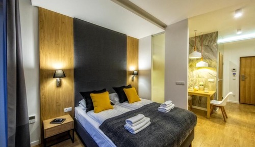 Studio (103 with SPA, Pool access)
