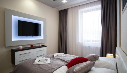 Deluxe Apartment (110 with SPA, Pool access)